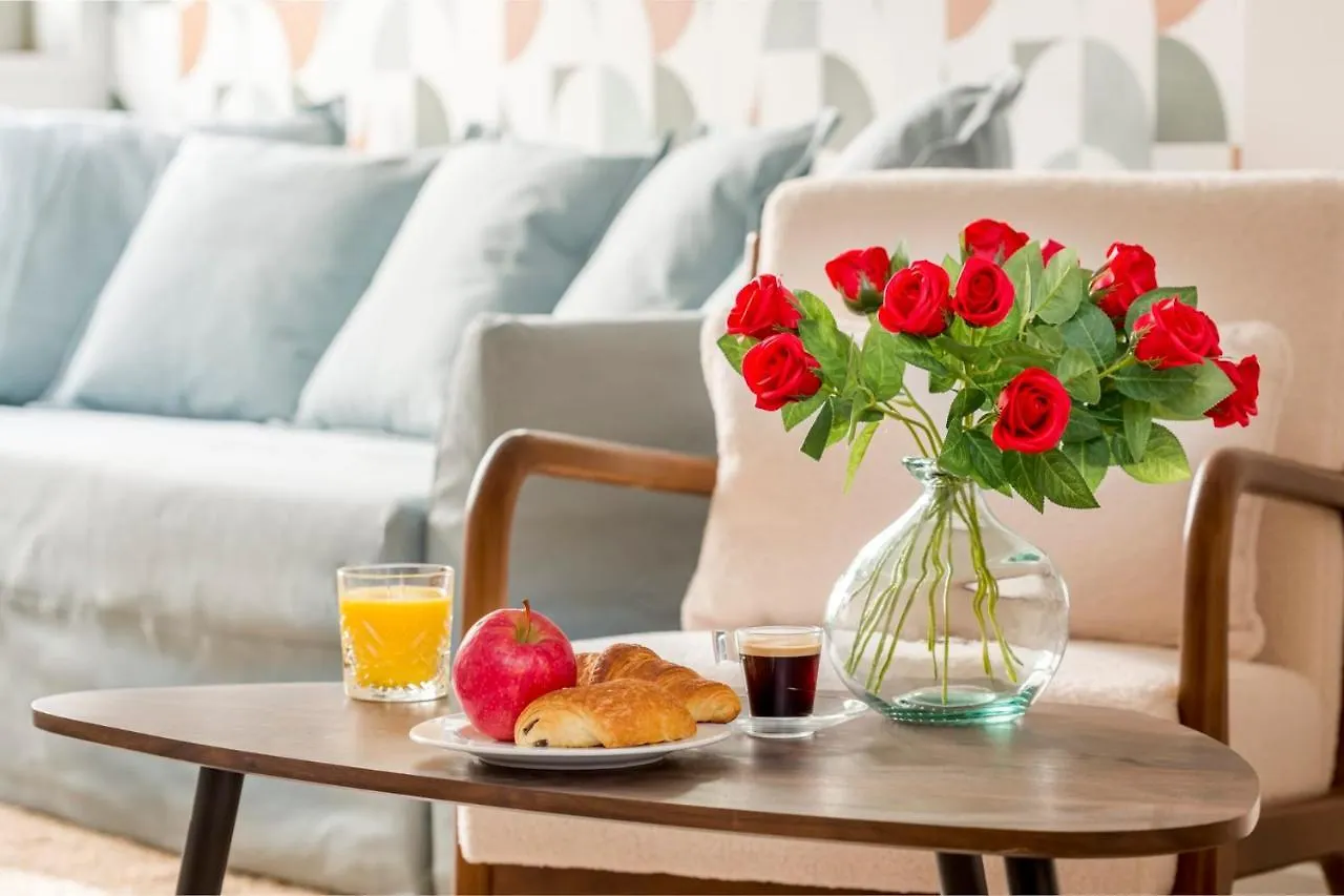 Cozy Apartment - Tour Eiffel - Viala II París 0*,